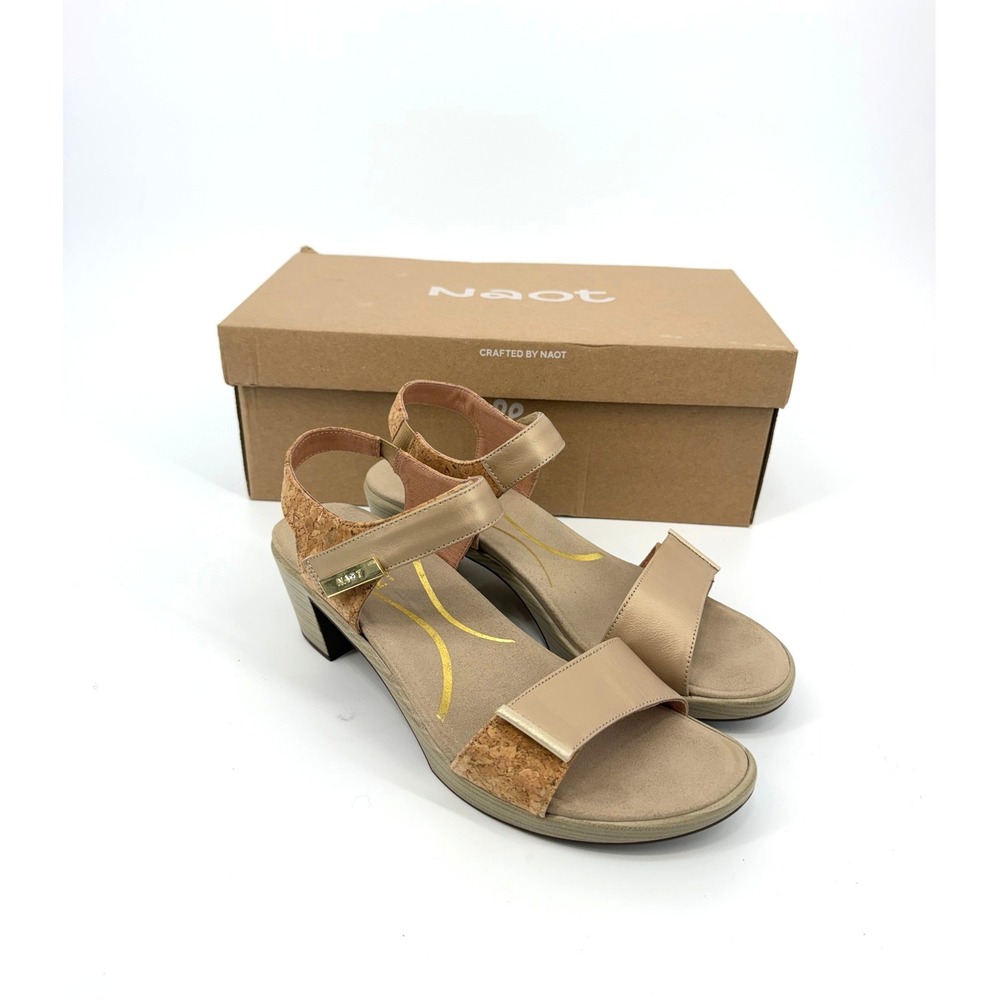 NEW Naot Chestnut Soft Leather Metallic Gold Wedge Sandals Womens 39 US 8.5 NIB